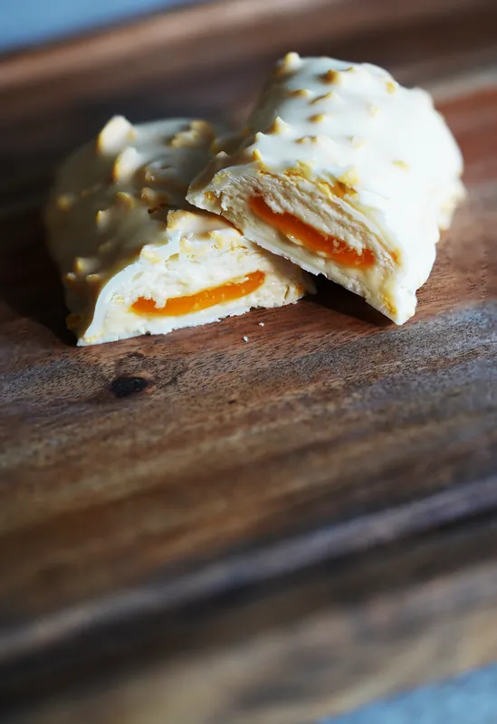 ESN Designer Bar – Tropical Vanilla, przekrojony